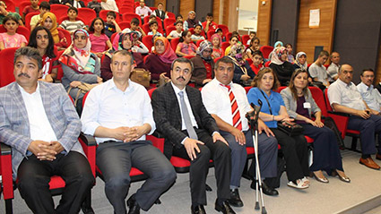 Fiziksel Engelliler Bağımlılıkla Mücadele Ediyor;  Ülkenin Geleceğine Sahip Çıkıyor