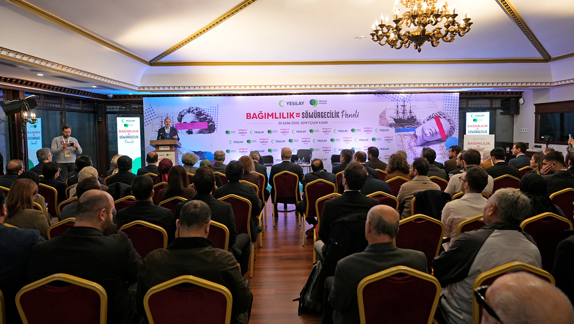 bagimlilik-ve-somurgecilik-kapak.jpg