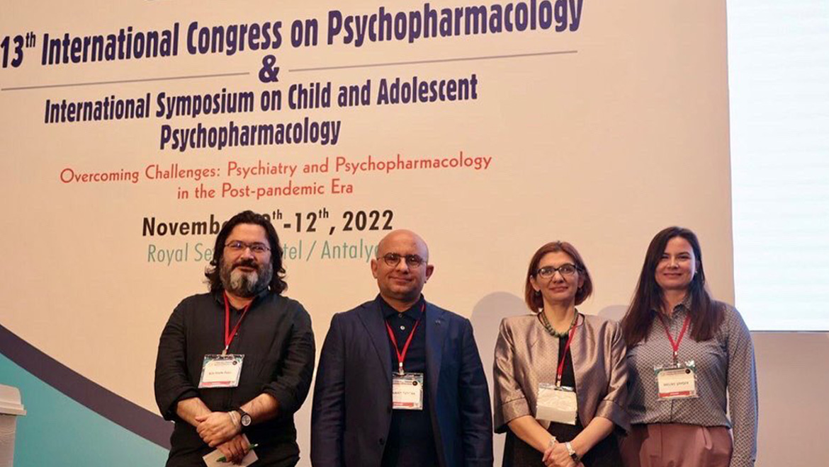13-psikofarmakoloji-kongresi-b.jpg