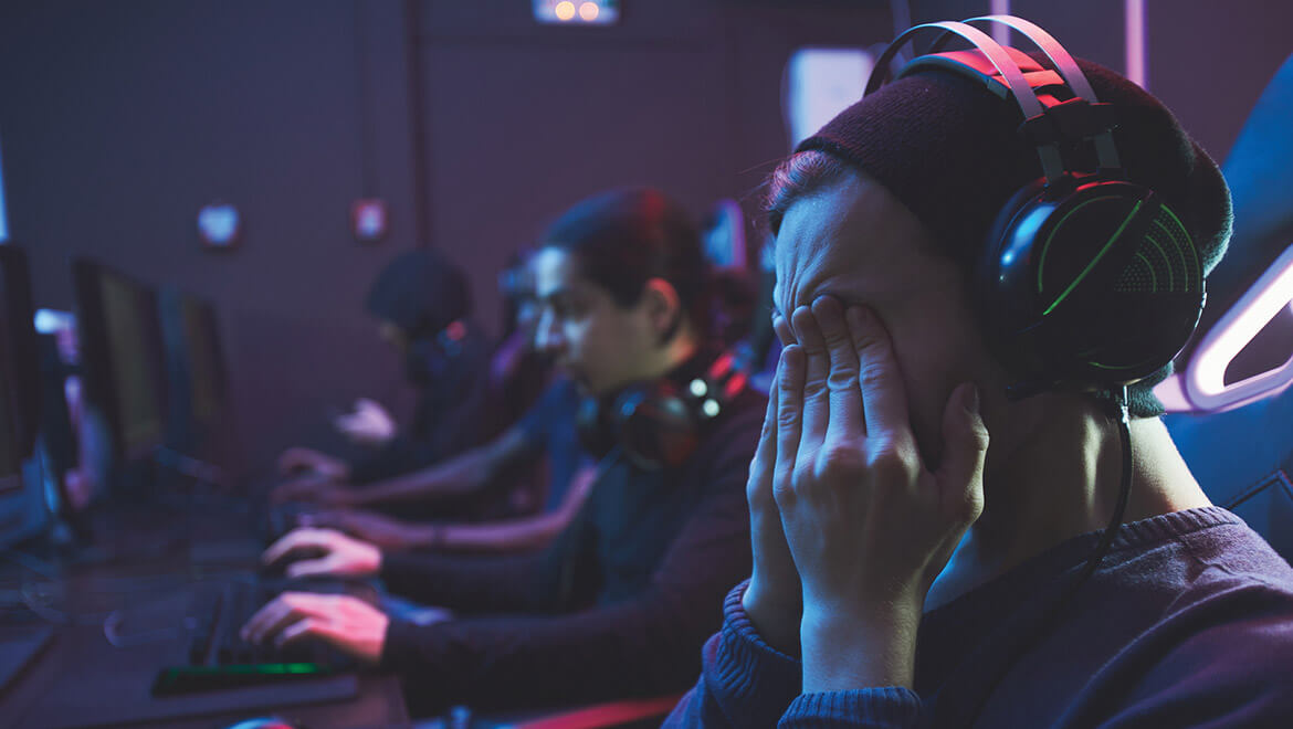 Anne-Babalar Dikkat! Uzun Süreli Ekran Maruziyeti Nelere Yol Açıyor?