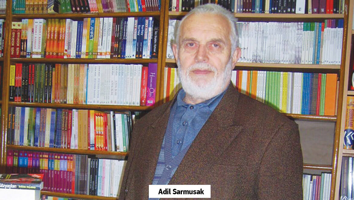 adil-sarmusak.jpg